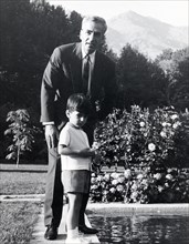 Mohammed Reza Shah Pahlavi et son fils