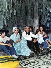 Mohammed Reza Shah Pahlavi, Farah Pahlavi et leurs enfants Reza, Ali Reza, Leila et Farahnaz