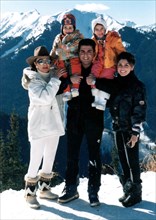 Farah Pahlavi, son fils Reza et sa femme Yasmine Pahlavi et leurs enfants