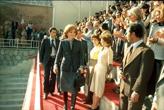 Farah Pahlavi en visite officielle