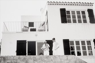 Françoise Sagan, son mari et son fils, juin 1963