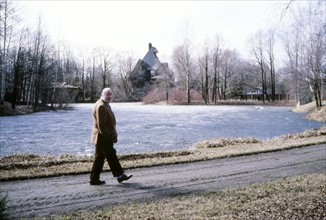Bernard Buffet, promenade au bord d'un lac
