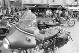 Motorcycle meeting in St-Tropez