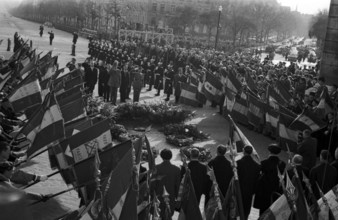 Cérémonie commémorative du 11 novembre 1960