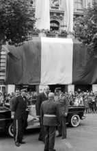 Charles de Gaulle, Cannes, 1960