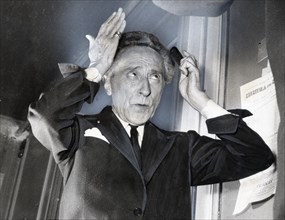 Cocteau, en mars 1956