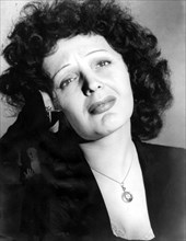 Piaf en 1946, pour "La vie en rose"