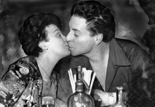 Piaf et Jacques Pills, 1952