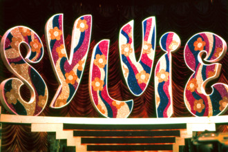 Set for the Italian programme "Punto e basta"