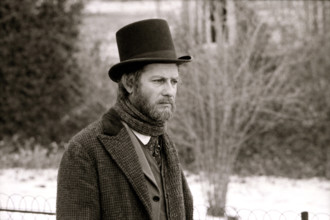 Jean-Claude Brialy sur le tournage du film "Une saison en enfer"  en 1970