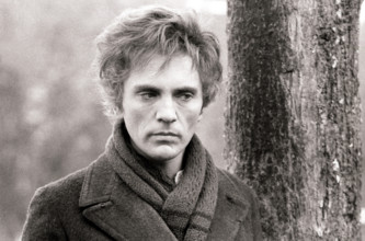 Terence Stamp sur le tournage du film "Une saison en enfer"  en 1970