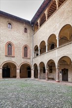 Fontanellato, Rocca Sanvitale: the courtyard