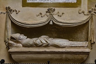 Montepulciano, Duomo (Cathedral of S. Maria Assunta): “Funeral Monument of Bartolomeo Aragazzi”,