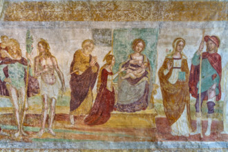 Bergamo, Città alta, Chiesa di San Michele al Pozzo Bianco, cripta: affresco "Madonna in trono e