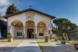 Clusone: Chiesa di San Defendente.

[ENG] 
Clusone: Church of St. Defendens.
Clusone (BG),