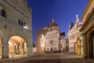 Architettura, Arte, Piazza, Turismo, Viaggio, Lombardia [ENG], Architectture, Art, Piazza, Tourism, Travel, Lombardy