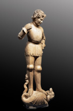 “San Giorgio”, statua in pietra d’Istria di Filippo di Domenico da Venezia, 1401-10 circa.
La