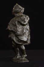 Collezione Assicoop Unipol, inv. n° 860: 
Ermenegildo Luppi: “Fillette et son chien”;
(bronzo, h