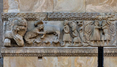 Fidenza, duomo (Cathedral of San Donnino), right tower (Trabucco Tower), west front: detail of