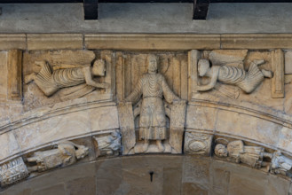 Fidenza, duomo (Cattedrale di San Donnino), facciata, portale maggiore: dettaglio dell’archivolto