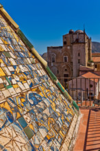 Palermo, Palazzo Reale o Palazzo dei Normanni, Torre di Porta Nuova: la copertura piramidale