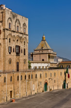 Palermo, Palazzo Reale o Palazzo dei Normanni, lato Nord Est: veduta della Torre Pisana e della