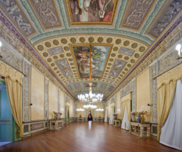 Palermo, Palazzo Reale o Palazzo dei Normanni, Appartamento Reale, Sala Gialla: veduta