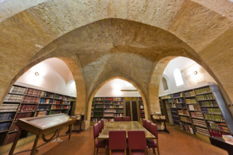 Palermo, Palazzo Reale o Palazzo dei Normanni, Torre Pisana, Sala del Tesoro o Zecca, oggi