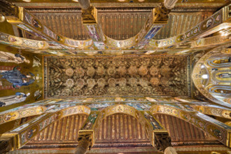 Palermo, Palazzo Reale o Palazzo dei Normanni,  Cappella Palatina (Basilica), navata centrale:
