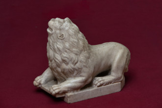 Palermo, Palazzo Reale o Palazzo dei Normanni, Torre Joharia, Sala dei Venti: leone in marmo di