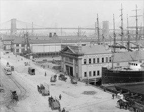 Piers Along South Street with Brooklyn Bridge in Background, New York City, New York, USA, Detroit Publishing Company, 1908