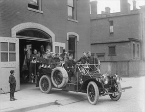 Packard Fire Squad, Detroit, Michigan, USA, Detroit Publishing Company, 1911