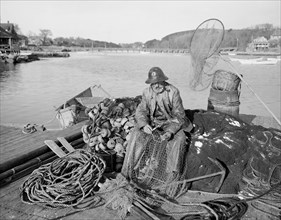 Fisherman Preparing for Trip, Cape Ann, Gloucester, Massachusetts, USA, Detroit Publishing Company, 1905