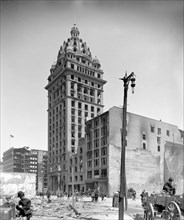The "Call" Building from Grant Avenue after Earthquake, San Francisco, California, USA, Detroit Publishing Company, 1906