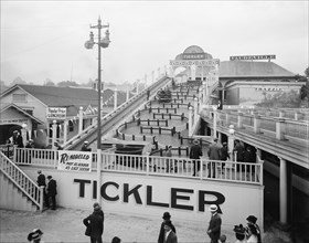 The Tickler, Chester Park, Cincinnati, Ohio, USA, Detroit Publishing Company, 1910