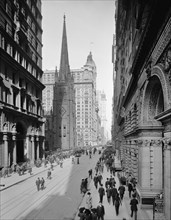 Street Scene, Broadway and Trinity Church, New York City, New York, USA, Detroit Publishing Company, 1915