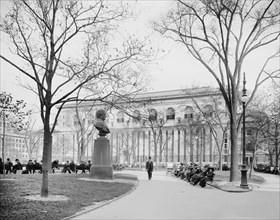 Public Library and Bryant Park, New York City, New York, USA, Detroit Publishing Company, 1915