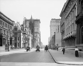 Street Scene, Fifth Avenue, New York City, New York, USA, Detroit Publishing Company, 1908