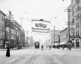 Falls Street, Niagara Falls, New York, USA, Detroit Publishing Company, 1908