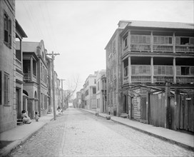 Tradd Street, Charleston, South Carolina, USA, Detroit Publishing Company, 1910