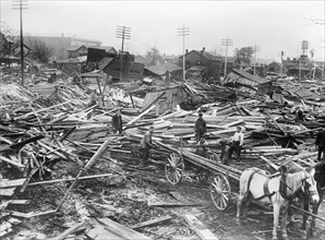 Destruction from Flood, Dayton, Ohio, USA, Harris & Ewing, 1913