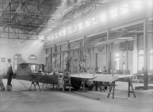 U.S. Army Airplane Factory, Alexandria, Virginia, USA, Harris & Ewing, 1918