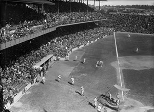Major League Baseball Game, Griffith Stadium, Washington DC, USA, Harris & Ewing, 1924
