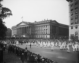 Ku Klux Klan March, Washington DC, USA, Harris & Ewing, 1926