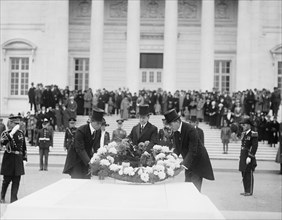 Assistant Secretary of War Dwight Davis, U.S. President Calvin Coolidge and Secretary of the Navy Curtis D. Wilbur Laying Wreath on Tomb of the Unknown Soldier, Arlington National Cemetery, Arlington,...