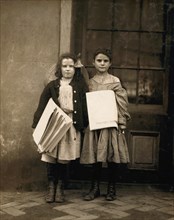 Two Young Girls Selling Newspapers, Wilmington Delaware, USA, Lewis Hine, 1910