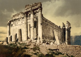 Temple of Jupiter, leaning column, Baalbek, Lebanon, Photochrome Print, Detroit Publishing Company, 1900