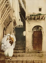 Veiled Women with Child, Street of the Camels, Algiers, Algeria, Photochrome Print, Detroit Publishing Company, 1900