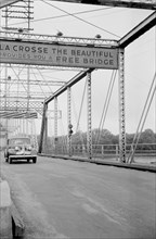 Bridge across Mississippi River, La Crosse, Wisconsin, USA, Arthur Rothstein for Farm Security Administration (FSA), 1939