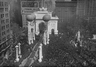 Return of U.S. Army 27th Division, Parade up Fifth Avenue, New York City, New York, USA, Bain News Service, March 25, 1919
